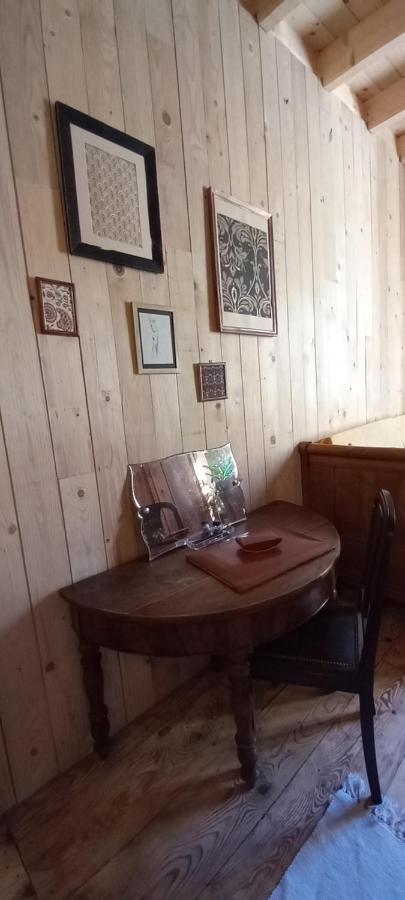 Appartement De Charme Dans Une Maison Isolee Presilly  Eksteriør billede