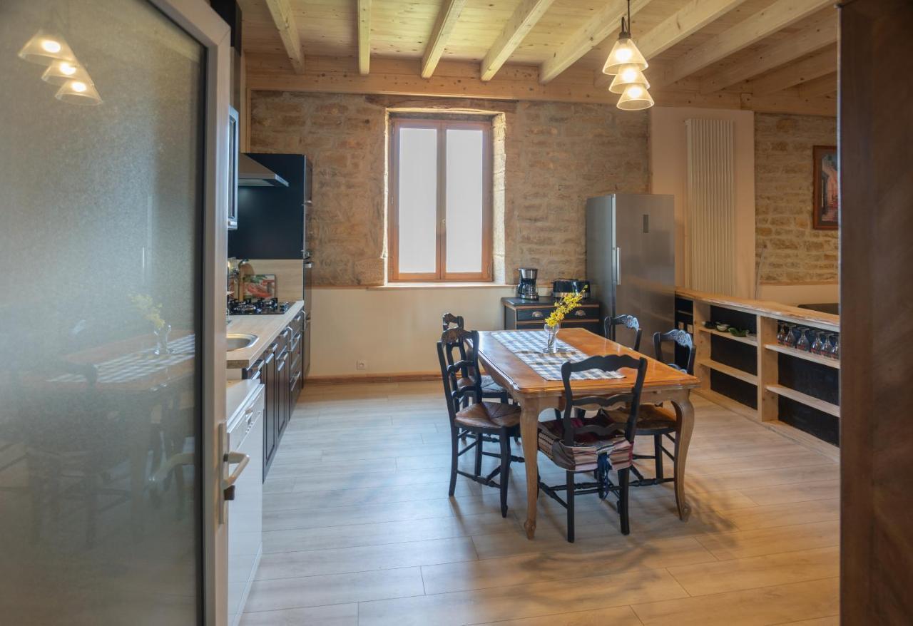 Appartement De Charme Dans Une Maison Isolee Presilly  Eksteriør billede